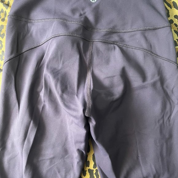 Lululemon In movement leggings purple - Picture 4 of 5